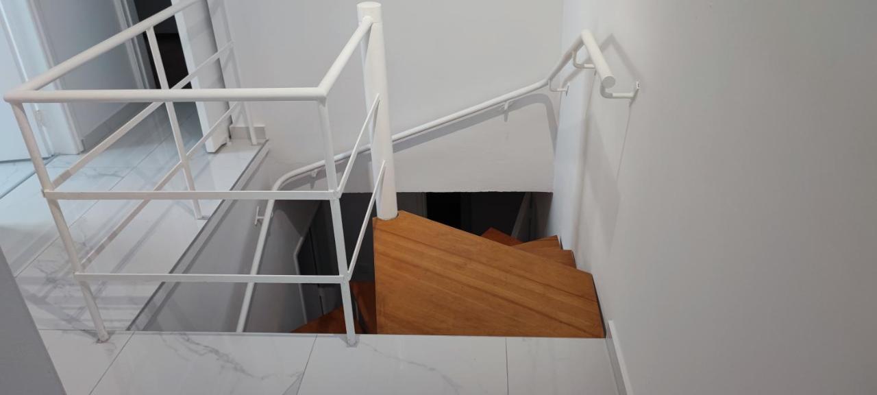 Ellas Modern Duplex City Center Nicosia Exterior photo